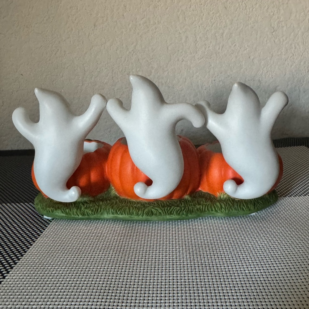 Partylite Ghost Trio Tealight Holder - Picture 3 of 7